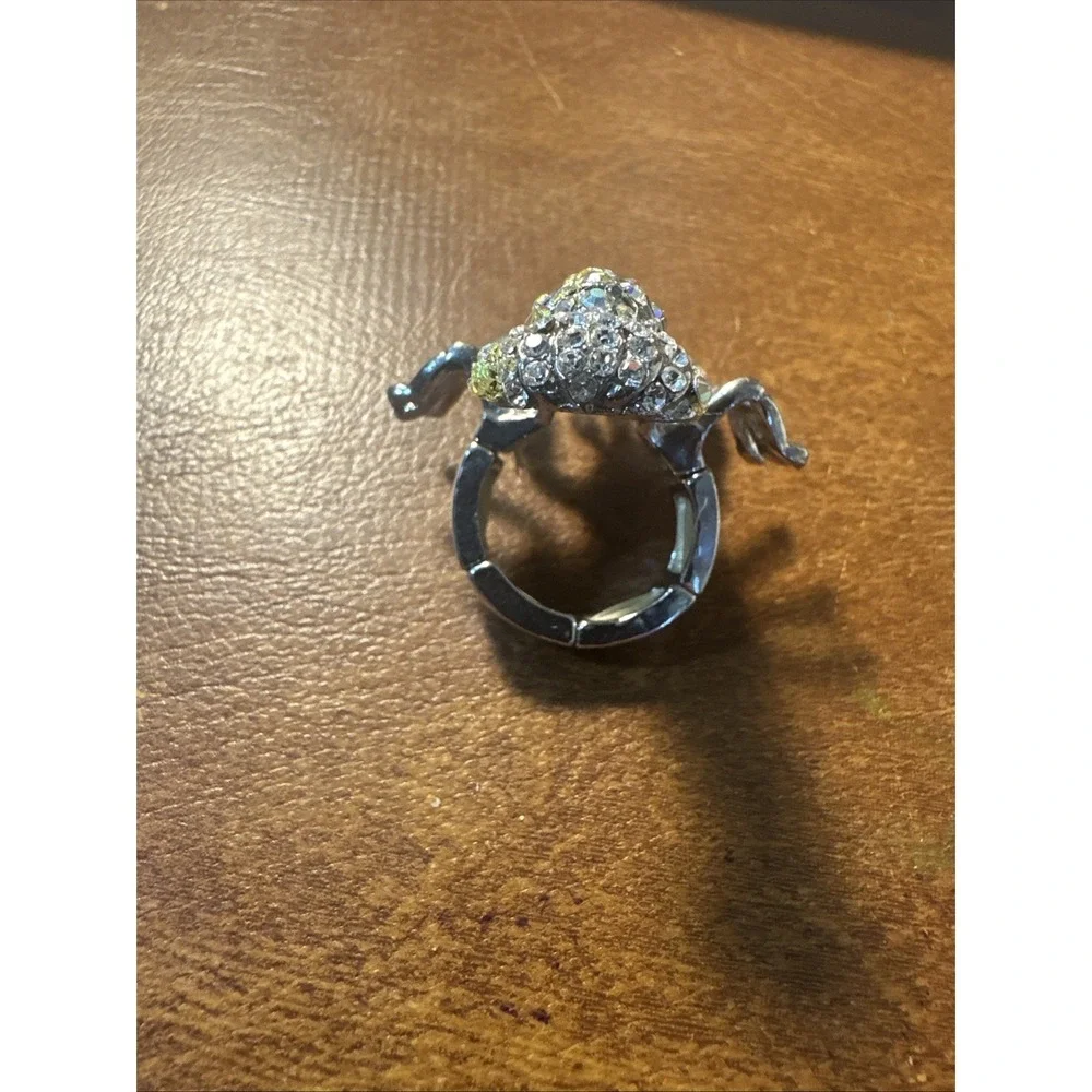 Rhinestone Swing Tail Lobster Ring Silvertown Stretch Size 8